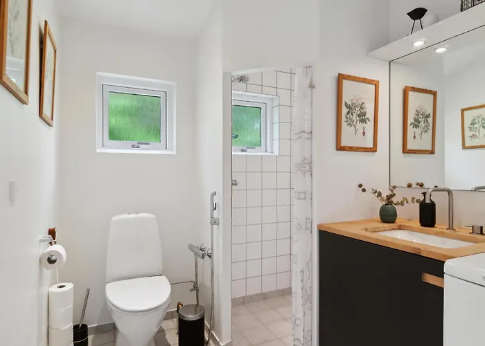 Stunning In With Kitchen Nyaraló *